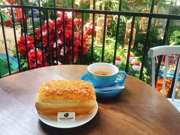 Ngon Avatar Bakery & Coffee