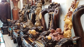 Khách sạn Sung Tứ Quý